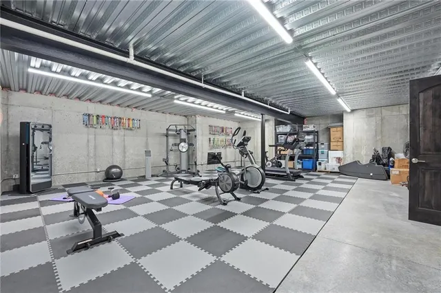 $3,500,000 | 10807 Northwest Tiffany Springs Road, Kansas City, MO 64153