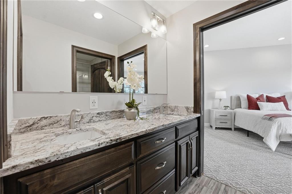 10807 Northwest Tiffany Springs Road Kansas City, MO 64153 - Photo 79 of 99