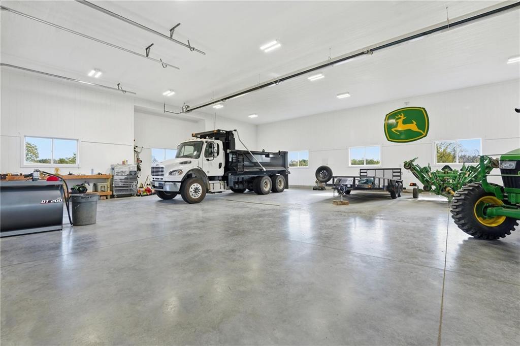 10807 Northwest Tiffany Springs Road Kansas City, MO 64153 - Photo 96 of 99