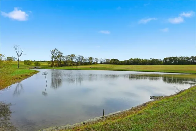 $3,500,000 | 10807 Northwest Tiffany Springs Road, Kansas City, MO 64153