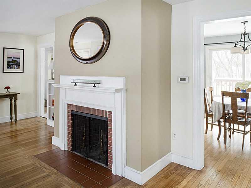 31 Anson Road Portland, ME 04102 - Photo 4 of 24 Living Room.