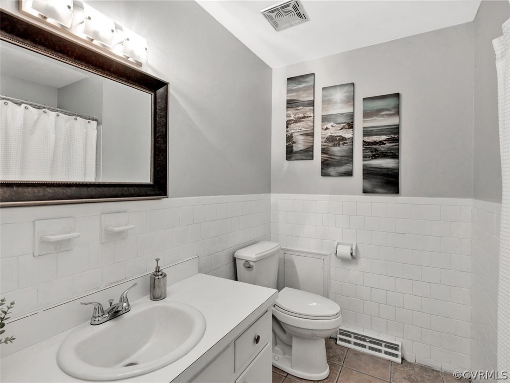 9012 Tweed Road Henrico, VA 23228 - Photo 14 of 31 Gallery Image 14