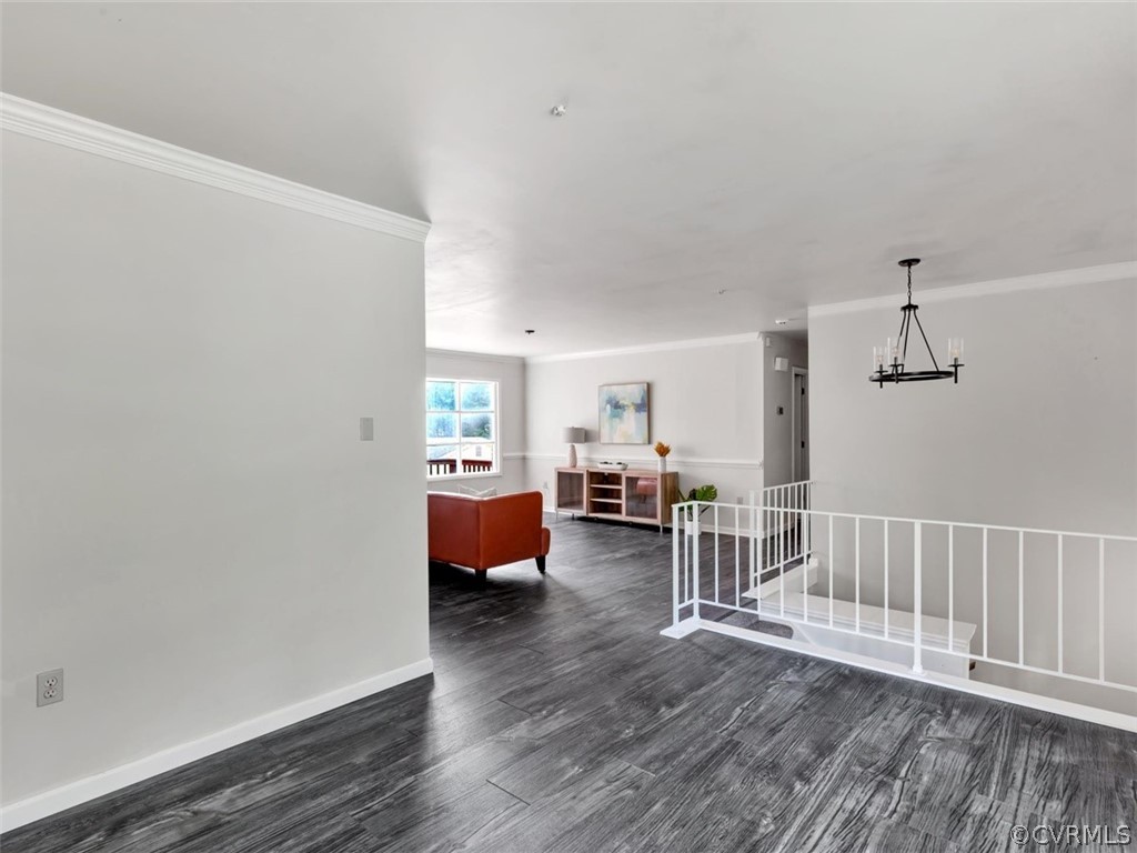 9012 Tweed Road Henrico, VA 23228 - Photo 8 of 31 Gallery Image 8