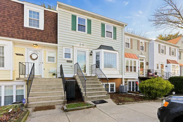 $385,000 | 1543 Marlborough Court, Crofton, MD 21114