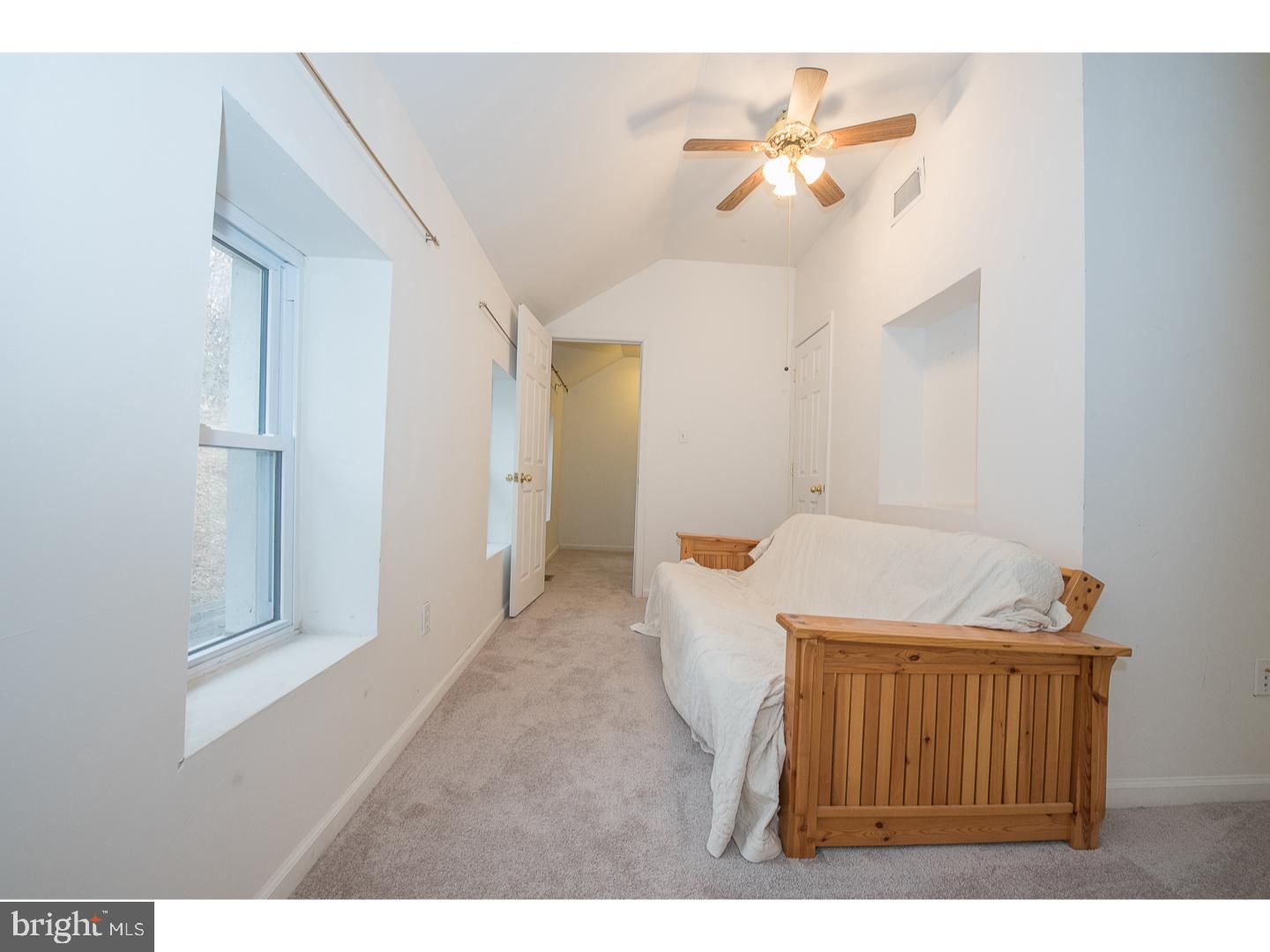 638 Convent Road Aston, PA 19014 - Photo 22 of 25 Bedroom 2