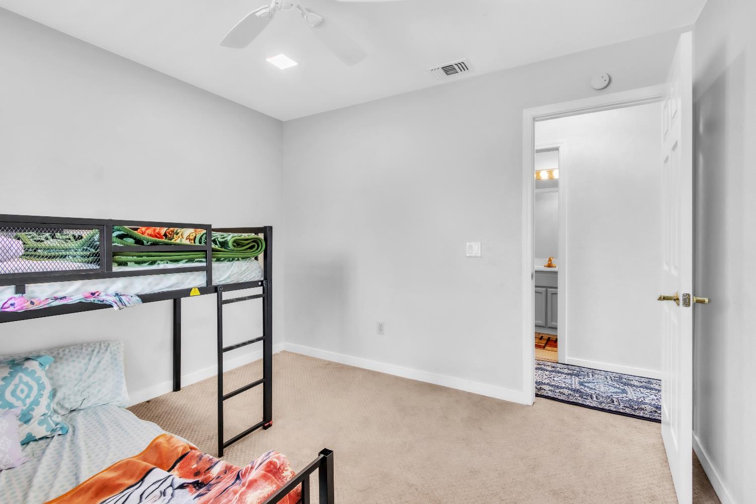 8148 Orchid Tree Way Antelope, CA 95843 - Photo 15 of 33 an entryway with wooden floor