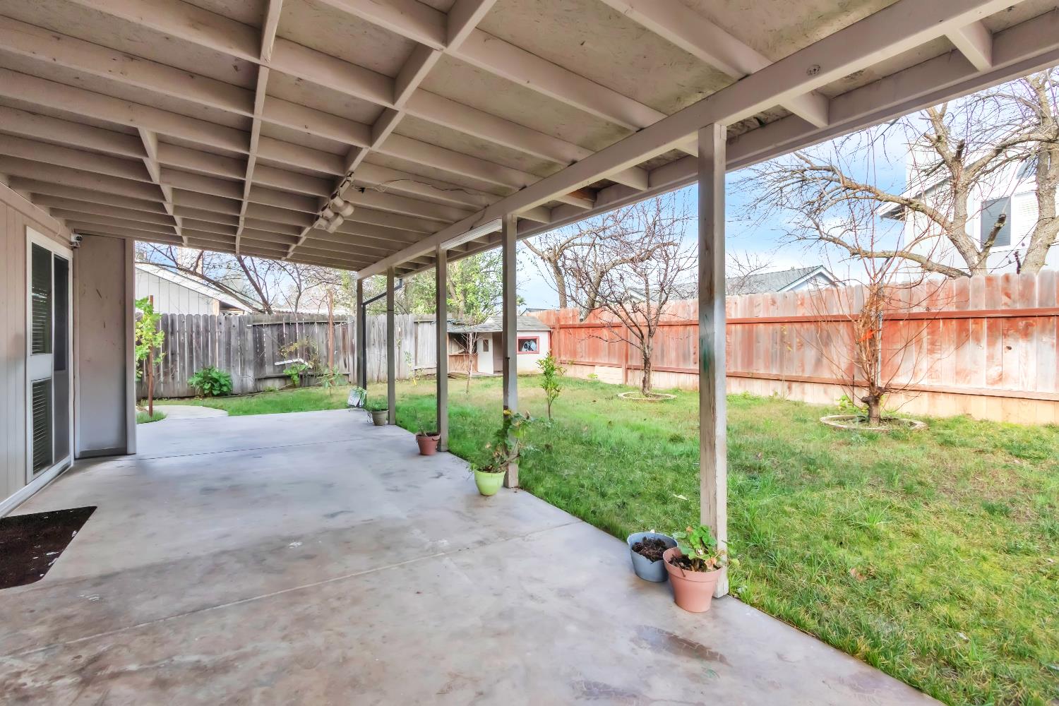 8148 Orchid Tree Way Antelope, CA 95843 - Photo 33 of 33 a view of porch and garden