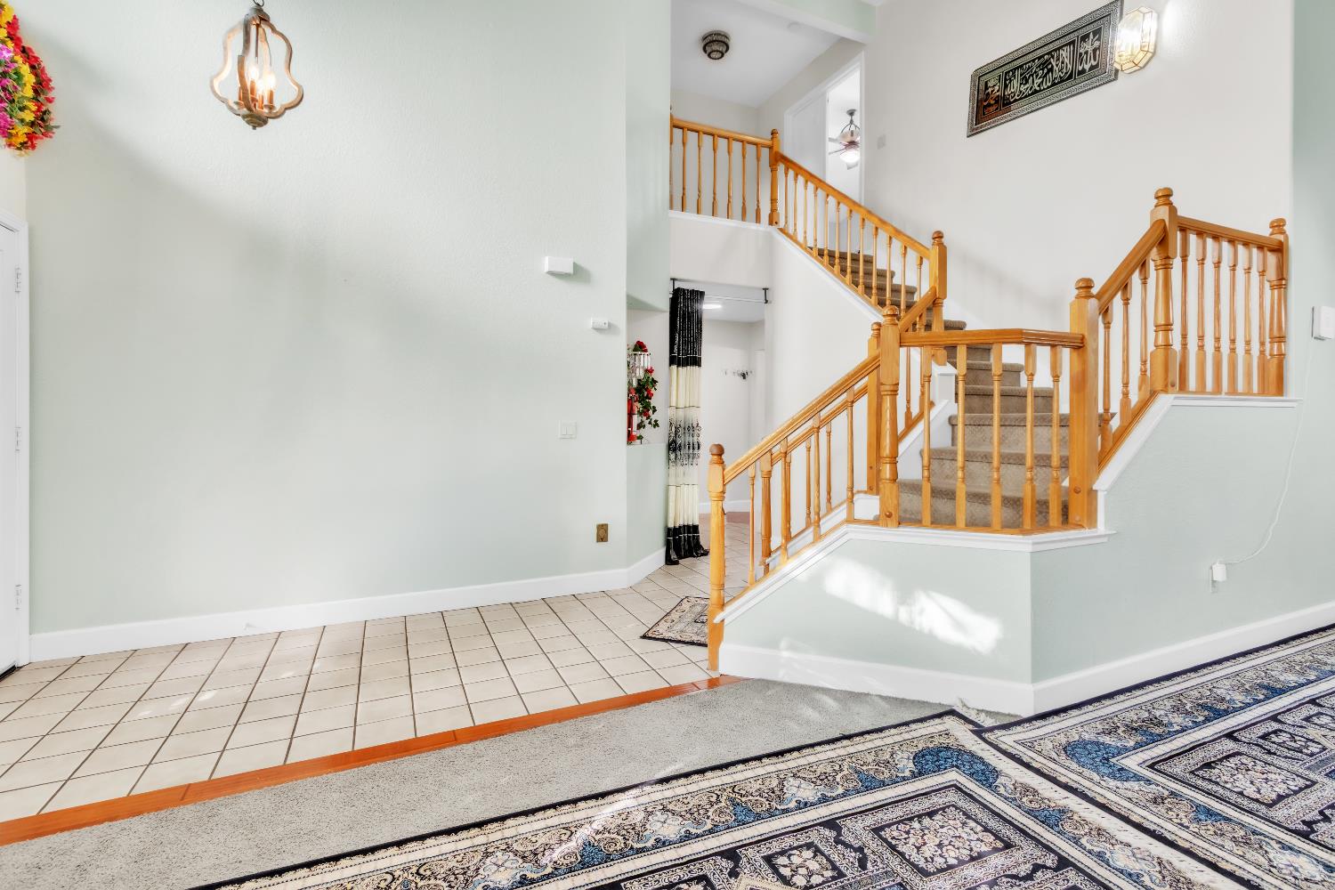 8148 Orchid Tree Way Antelope, CA 95843 - Photo 5 of 33 a view of an entryway with wooden floor