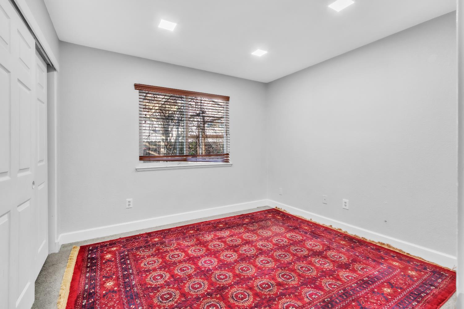 8148 Orchid Tree Way Antelope, CA 95843 - Photo 9 of 33 a view of an empty room