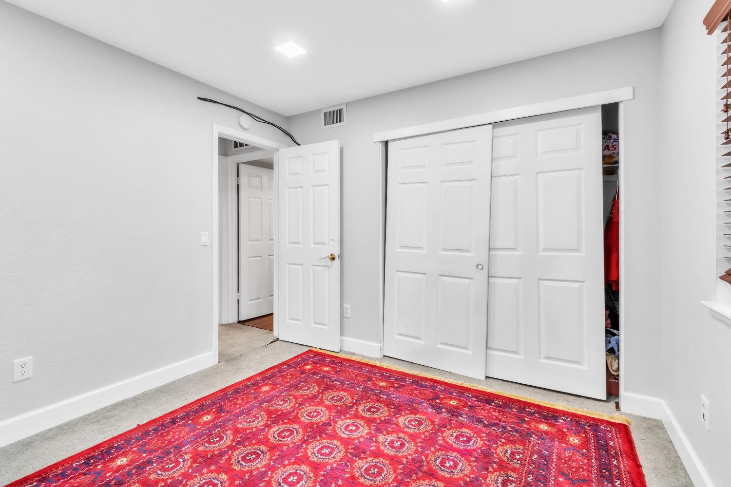 8148 Orchid Tree Way Antelope, CA 95843 - Photo 10 of 33 a view of an empty room