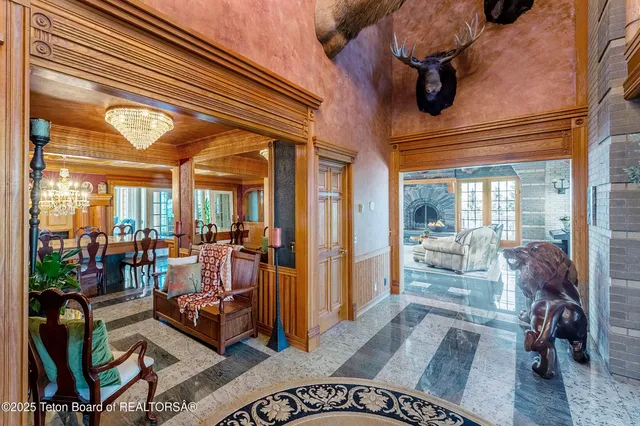 $13,490,000 | 2150 Robinson Lane, Bedford, WY 83112