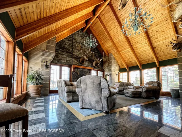 $13,490,000 | 2150 Robinson Lane, Bedford, WY 83112