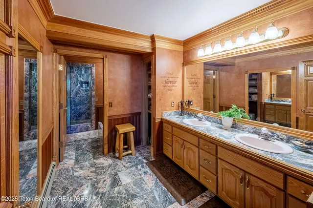 $13,490,000 | 2150 Robinson Lane, Bedford, WY 83112