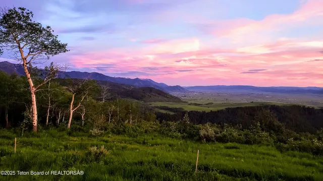 $13,490,000 | 2150 Robinson Lane, Bedford, WY 83112