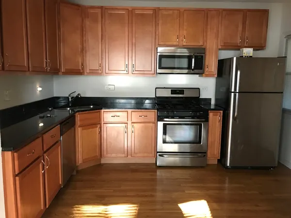 $810,000 | 3823 North Lavergne Avenue, Chicago, IL 60641