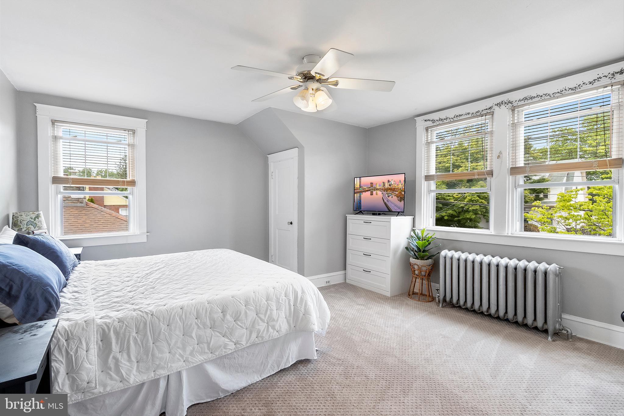 706 Saxer Avenue Springfield, PA 19064 - Photo 13 of 28 Gallery Image 13