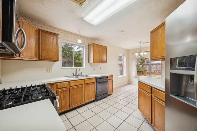 $248,000 | 4519 Kimball Drive, Pearland, TX 77584