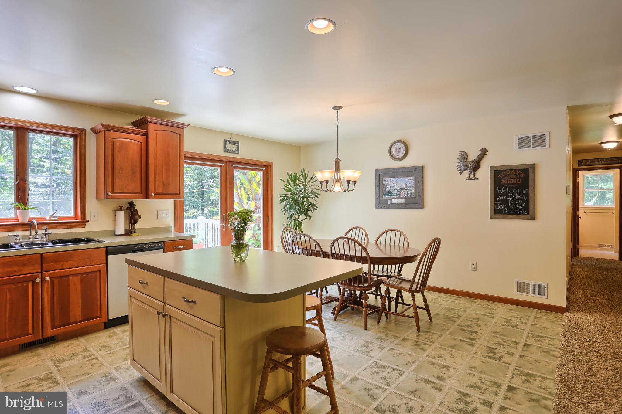 655 Forest Road Denver, PA 17517 - Photo 13 of 66
