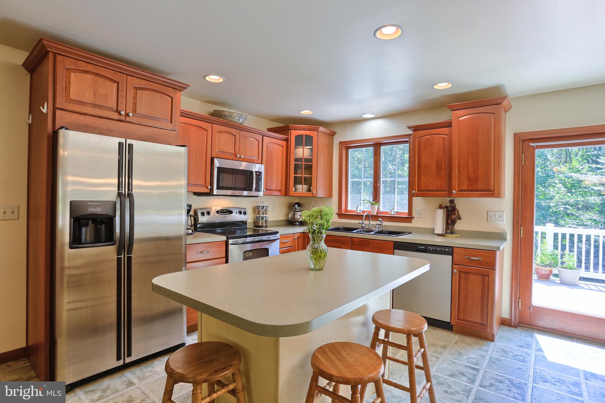 655 Forest Road Denver, PA 17517 - Photo 10 of 66