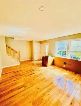 $2,300 | 56 Prescott Street, Unit C, Providence, RI 02908