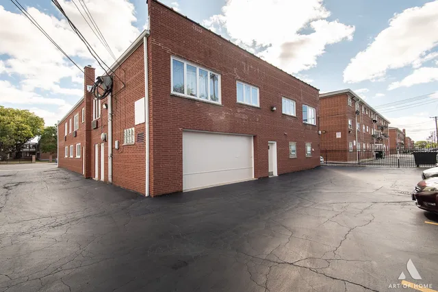 $1,250,000 | 7922 South Pulaski Road, Chicago, IL 60652