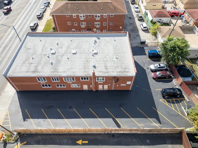 $1,250,000 | 7922 South Pulaski Road, Chicago, IL 60652