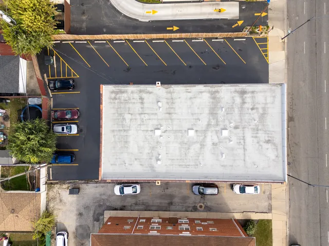 $1,250,000 | 7922 South Pulaski Road, Chicago, IL 60652