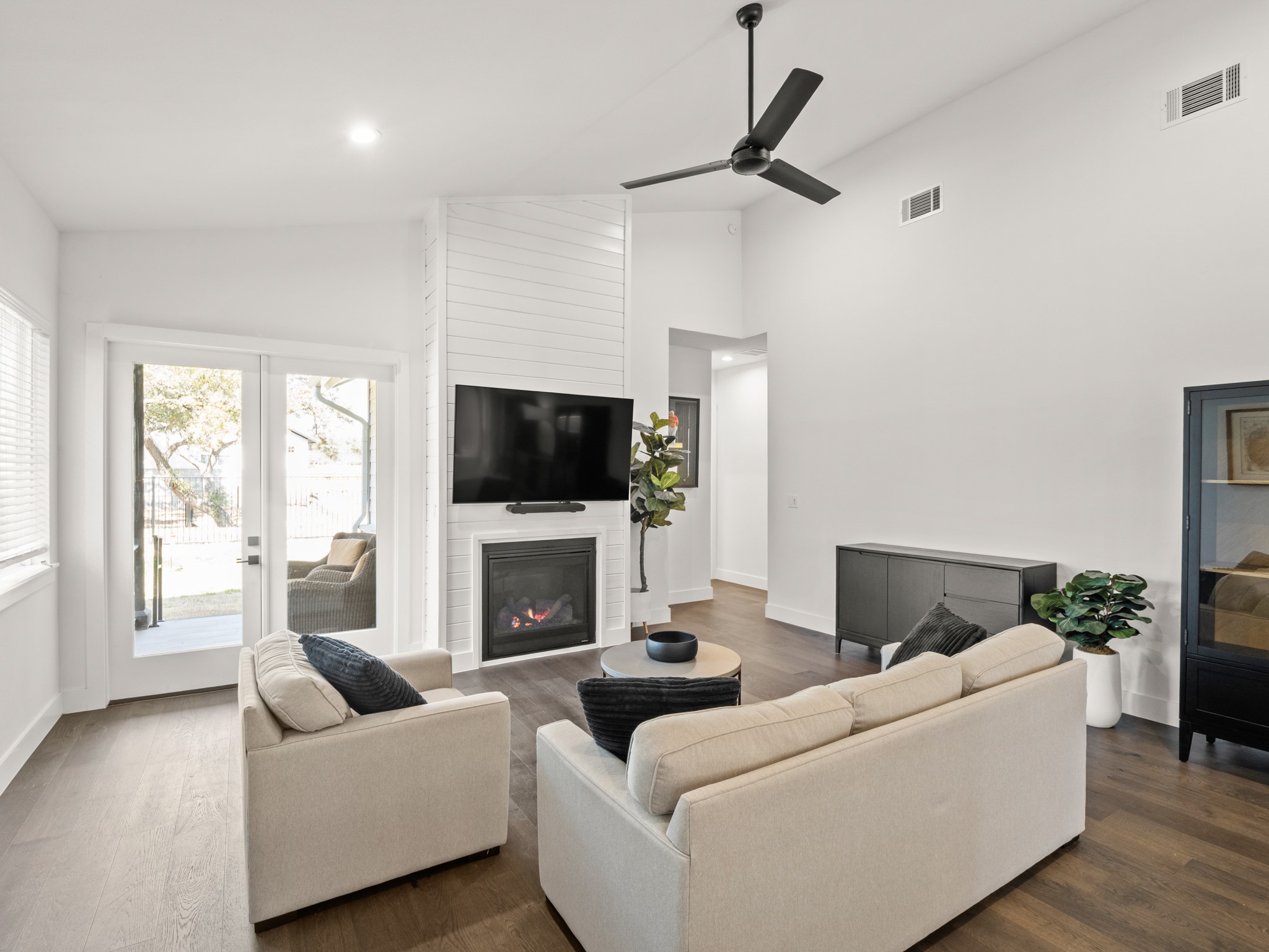 170 Bunker Rnch Boulevard, Unit 59 Dripping Springs, TX 78620 - Photo 11 of 24