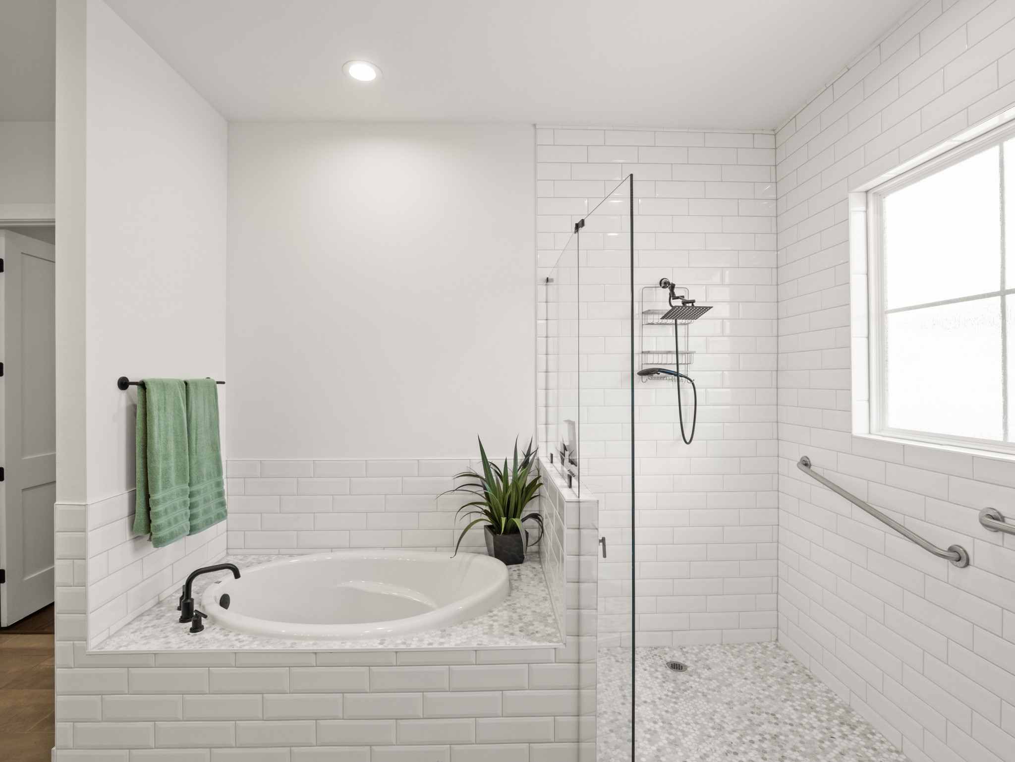 170 Bunker Rnch Boulevard, Unit 59 Dripping Springs, TX 78620 - Photo 15 of 24