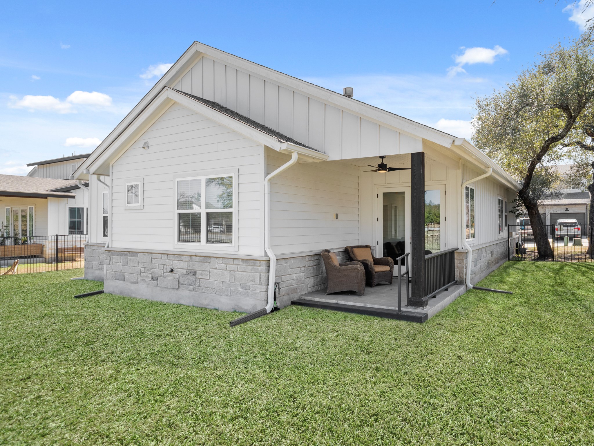 170 Bunker Rnch Boulevard, Unit 59 Dripping Springs, TX 78620 - Photo 23 of 24