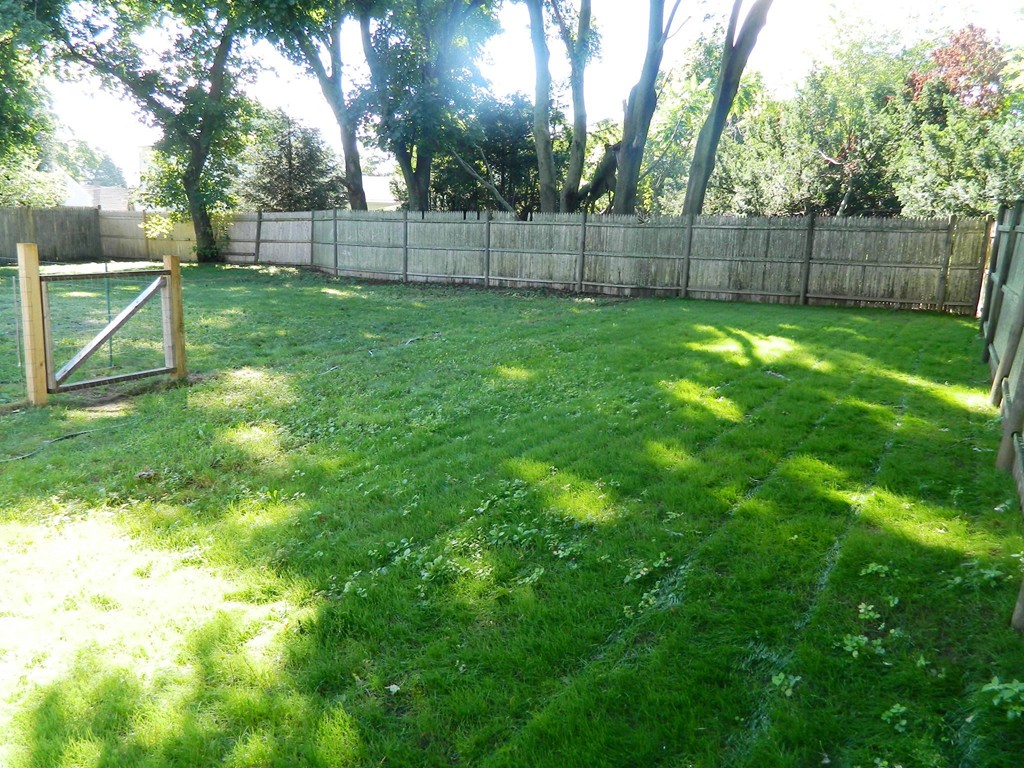 3 Sonning Road Beverly, MA 01915 - Photo 17 of 18 Gallery Image 17