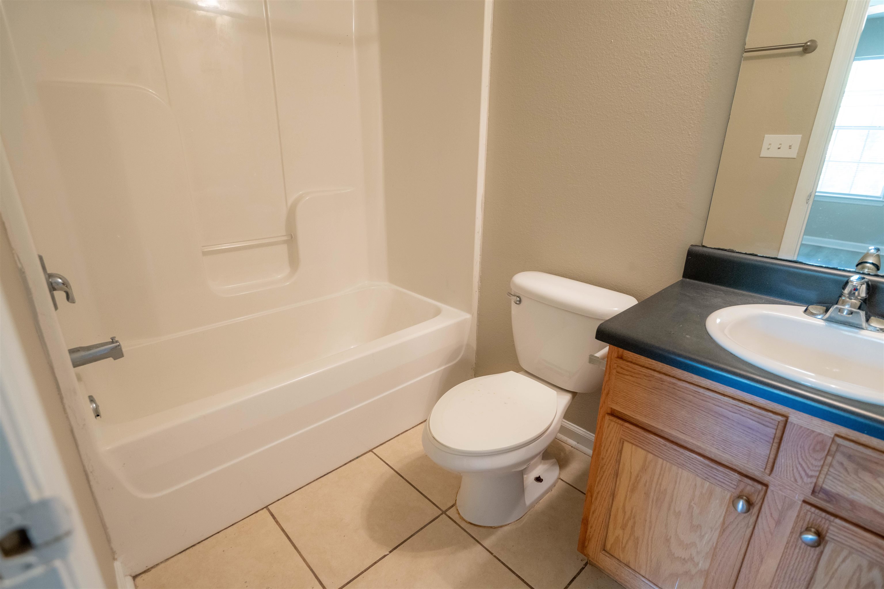 2774 Hartsfield Road, Unit 2 Tallahassee, FL 32303 - Photo 16 of 20