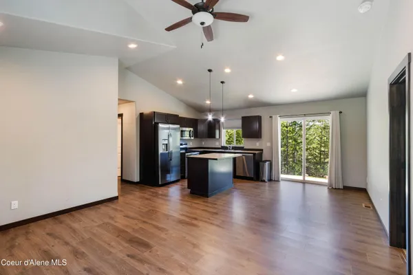 $529,900 | 1279 Gypsy Bay Road, Sagle, ID 83860