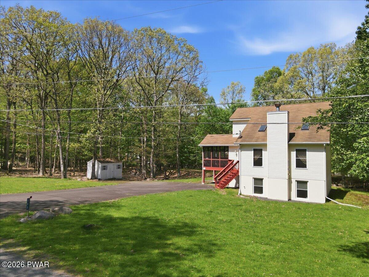 103 Mink Road Dingmans Ferry, PA 18328 - Photo 4 of 81