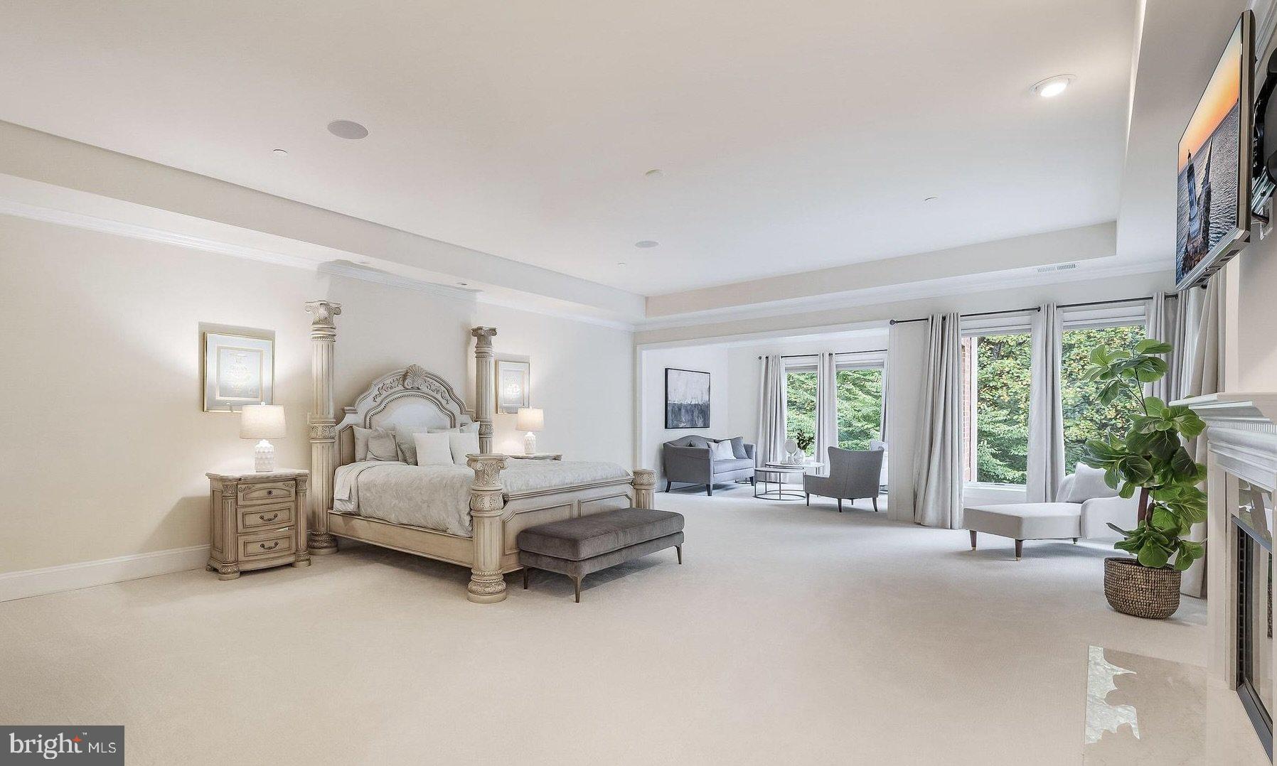 7020 Mountain Gate Drive Bethesda, MD 20817 - Photo 22 of 42 a living room with furniture and a large window