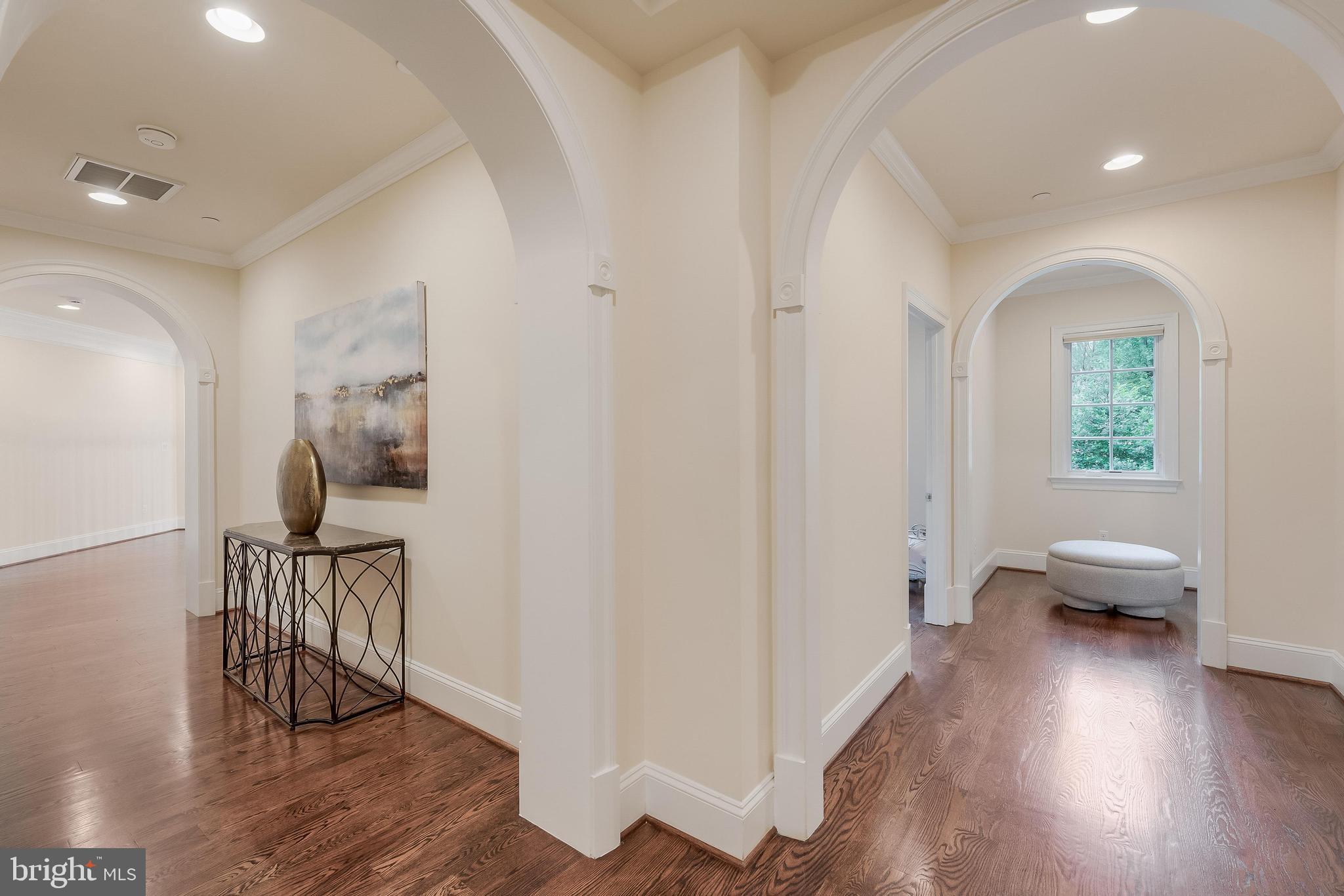 7020 Mountain Gate Drive Bethesda, MD 20817 - Photo 29 of 42 a view of livingroom with furniture and wooden floor