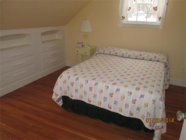 25 Naples Road Hamilton, MA 01982 - Photo 13 of 14 Gallery Image 13
