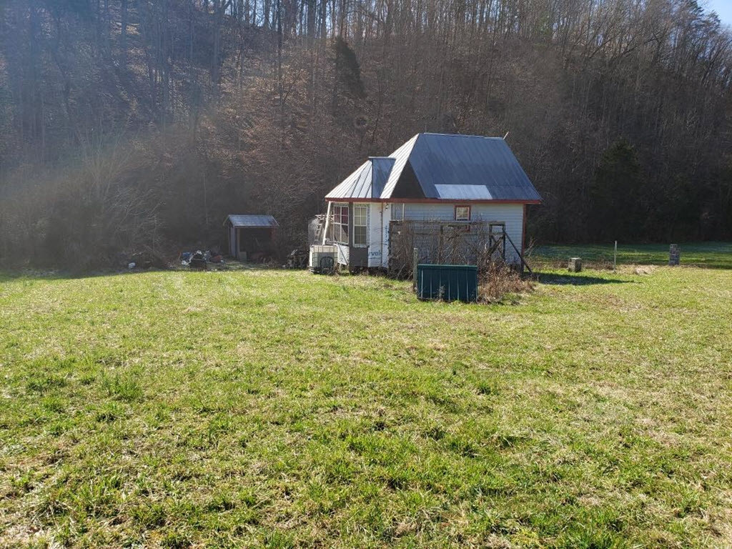 1312 Upper Caney Valley Road Tazewell, TN 37879 - Photo 1 of 35 Photo 1