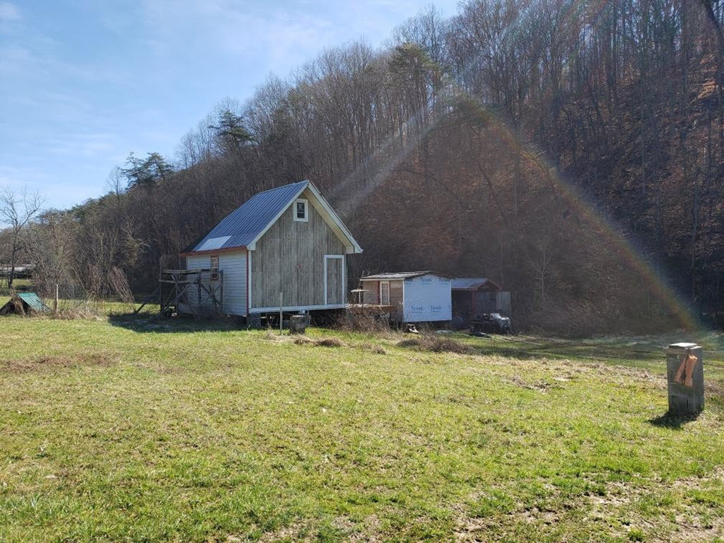 1312 Upper Caney Valley Road Tazewell, TN 37879 - Photo 5 of 35 Photo 5
