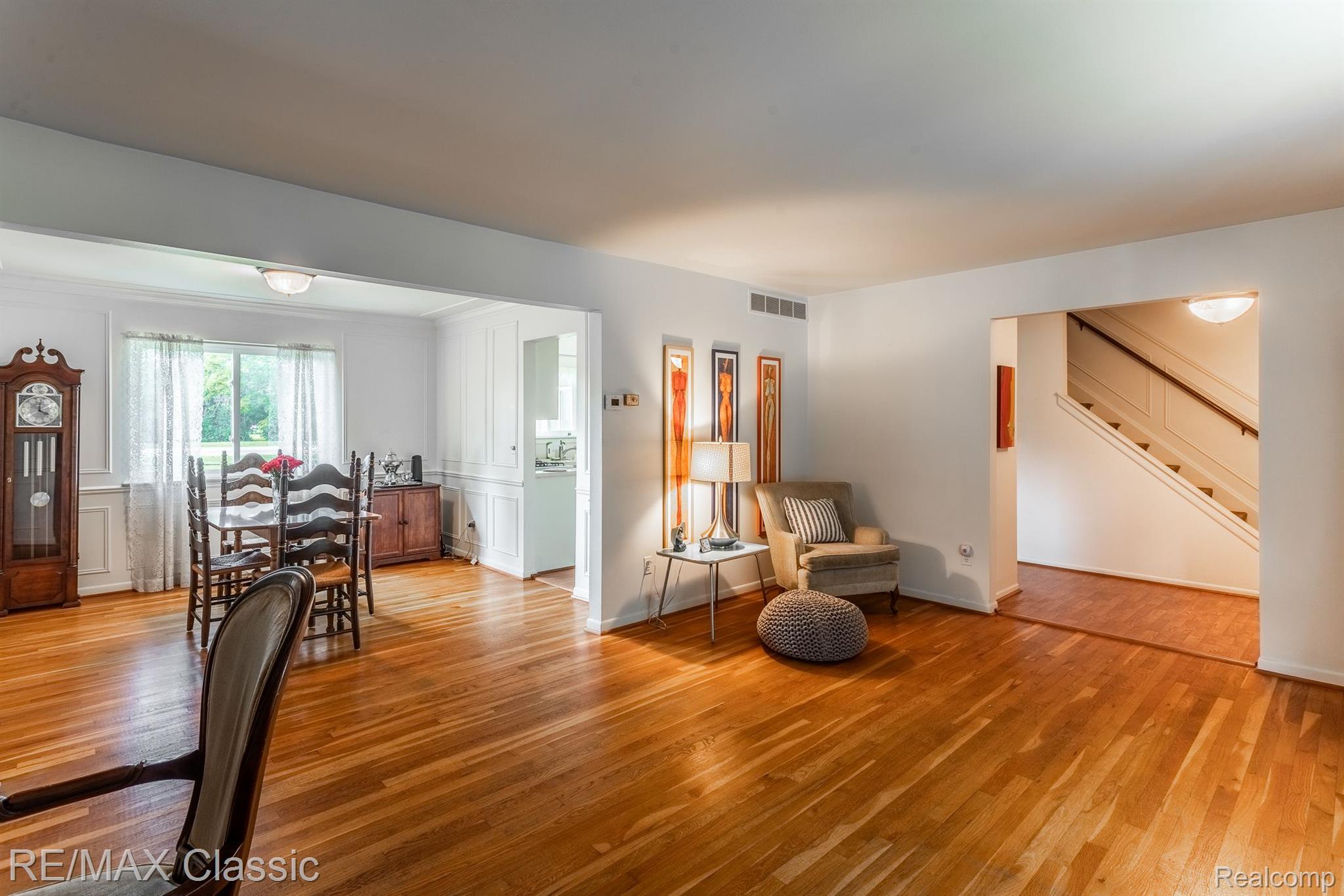 25886 Branchaster Road Farmington, MI 48336 - Photo 5 of 35 Gallery Image 5