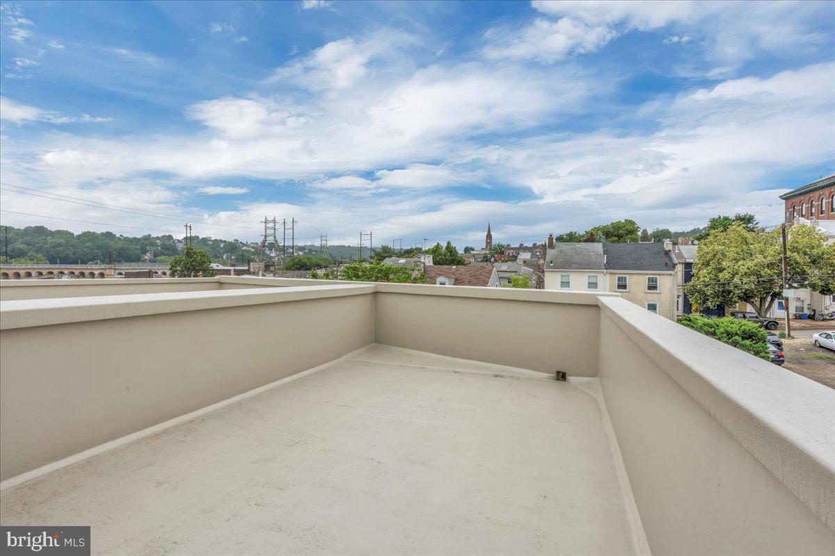 144 Levering Street Philadelphia, PA 19127 - Photo 21 of 29