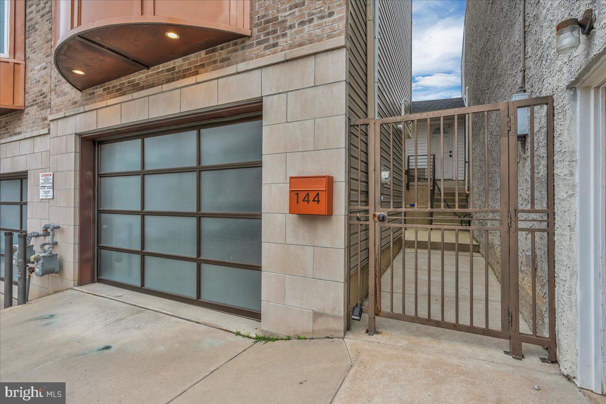 144 Levering Street Philadelphia, PA 19127 - Photo 5 of 29