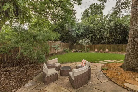 $599,000 | 9938 Losa Drive, Dallas, TX 75218