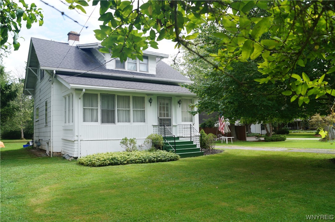 129 Indian Trail Road Amherst, NY 14221 - Photo 1 of 1 129 Indian Trail Road