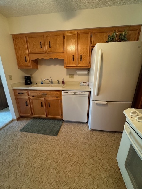 550 Golf Road, Unit 2 Streator, IL 61364 - Photo 11 of 18 Gallery Image 11