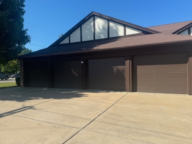 550 Golf Road, Unit 2 Streator, IL 61364 - Photo 3 of 18 Gallery Image 3
