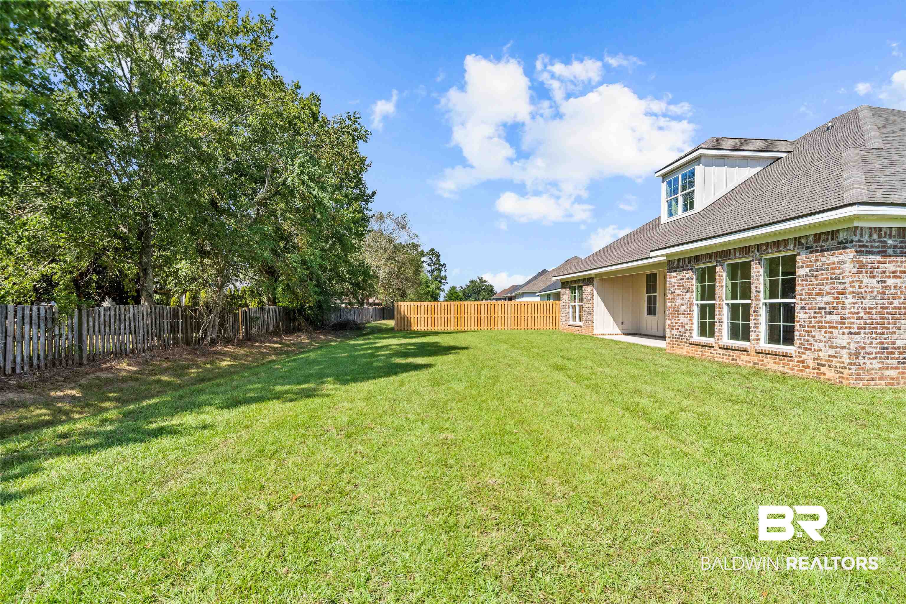 25927 Capra Court Daphne, AL 36526 - Photo 33 of 37 View of yard