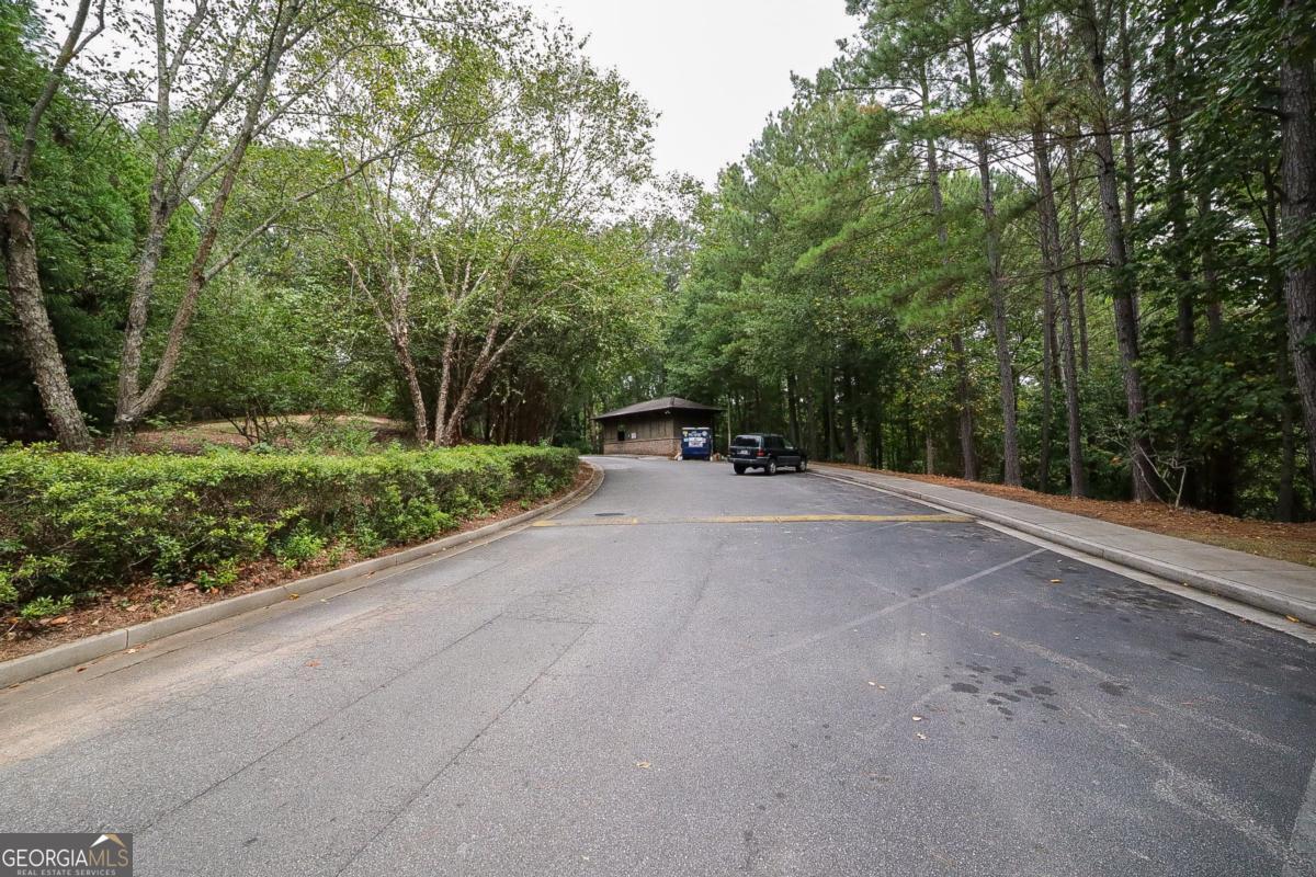 490 Barnett Shoals Road, Unit 526 Athens, GA 30605 - Photo 36 of 49