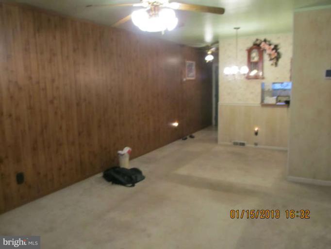 7617 Oxman Road Hyattsville, MD 20785 - Photo 5 of 9