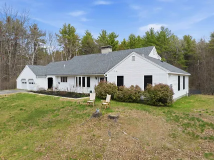 $765,000 | 66 Lyford Road, Brookfield, NH 03872